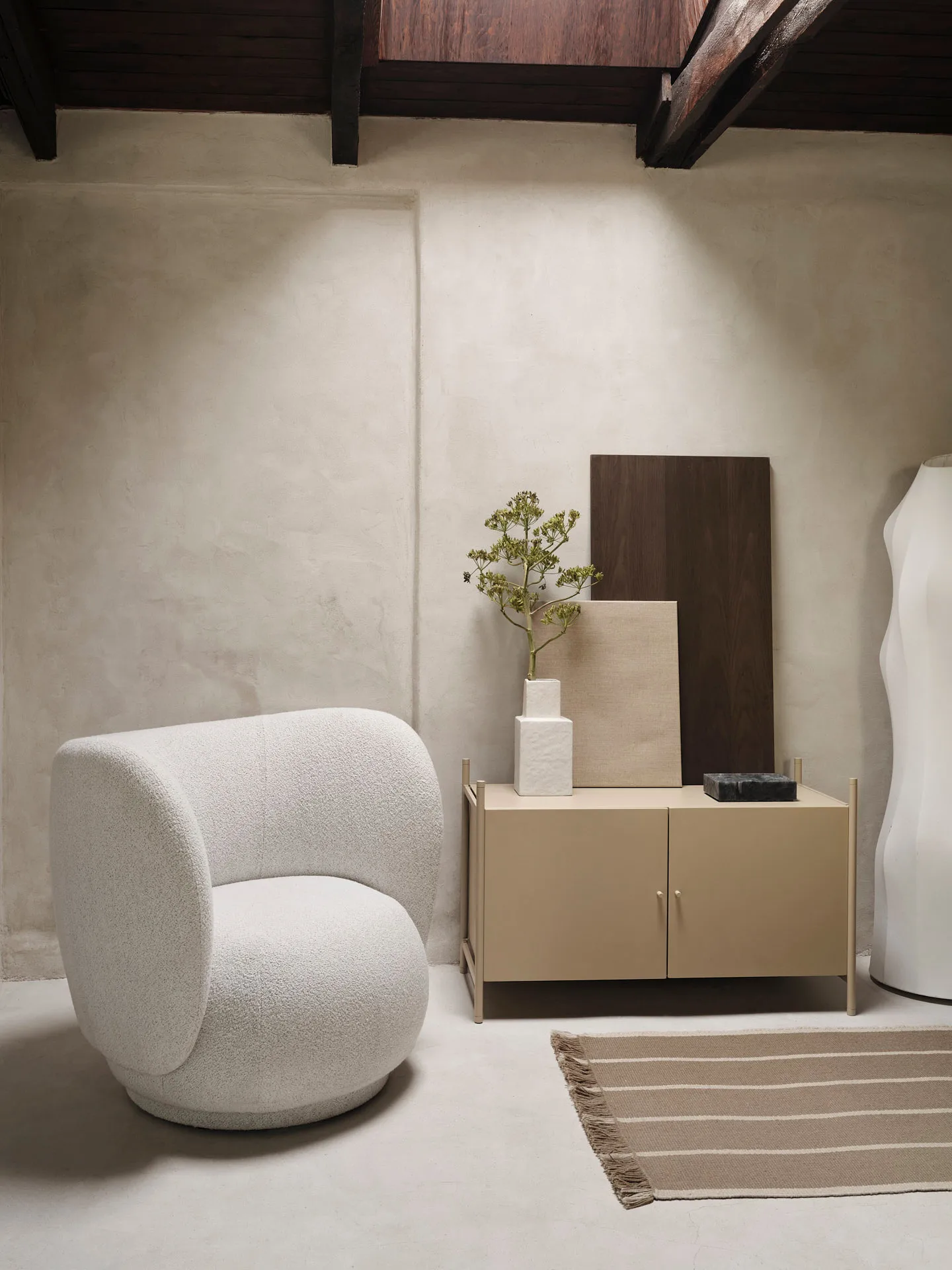 Punctual skab 41,6x91,5 cm, Cashmere Ferm Living