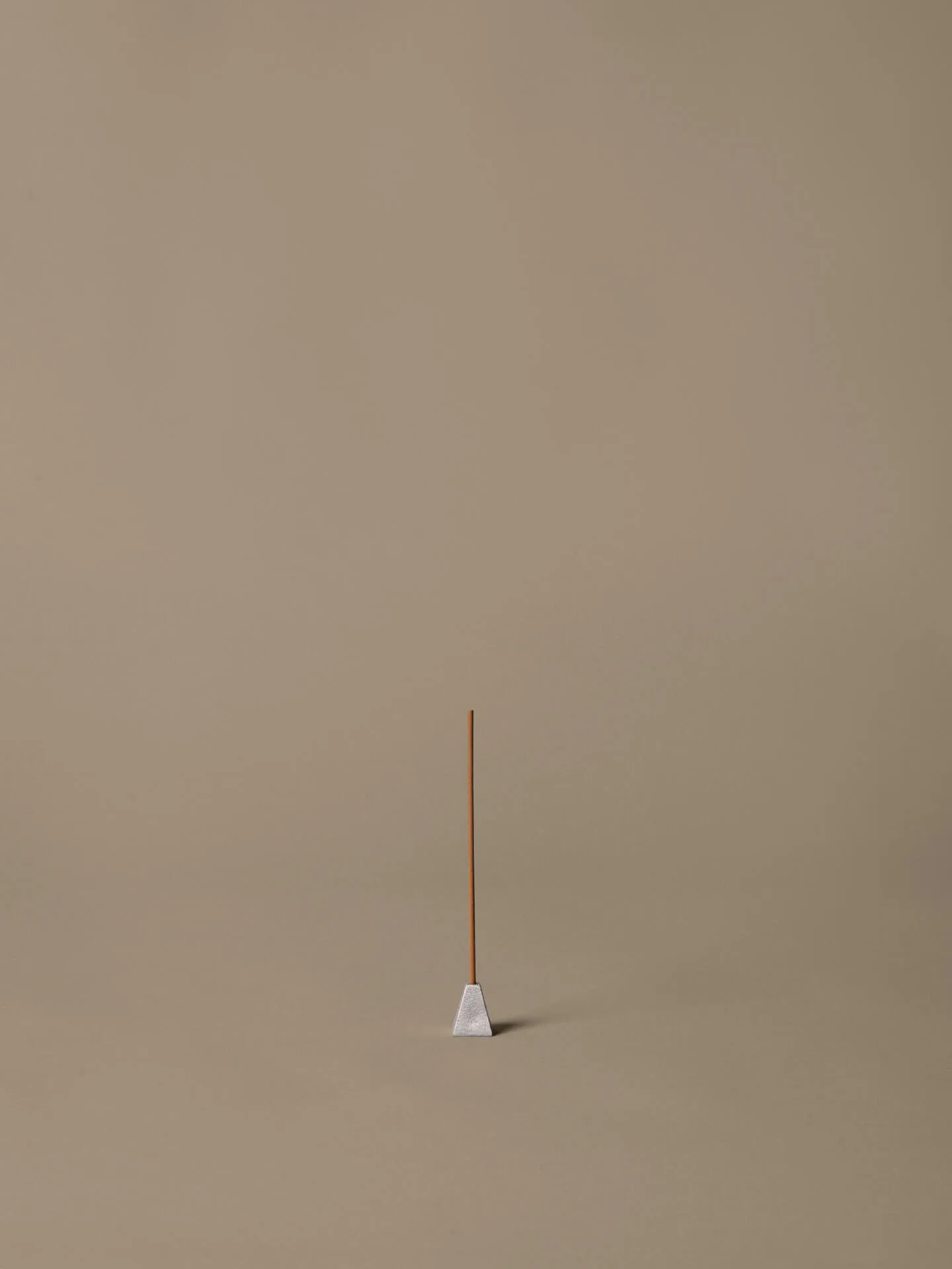 Pyra røgelsesbrænder, Børstet aluminium Ferm Living