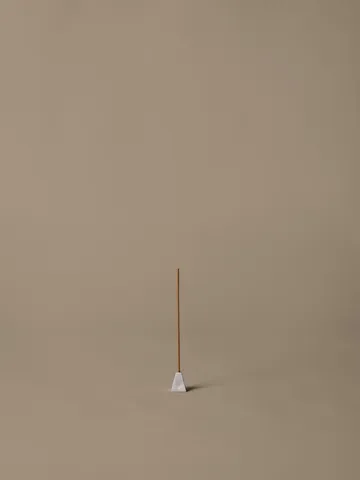 Pyra røgelsesbrænder - Børstet aluminium - Ferm Living