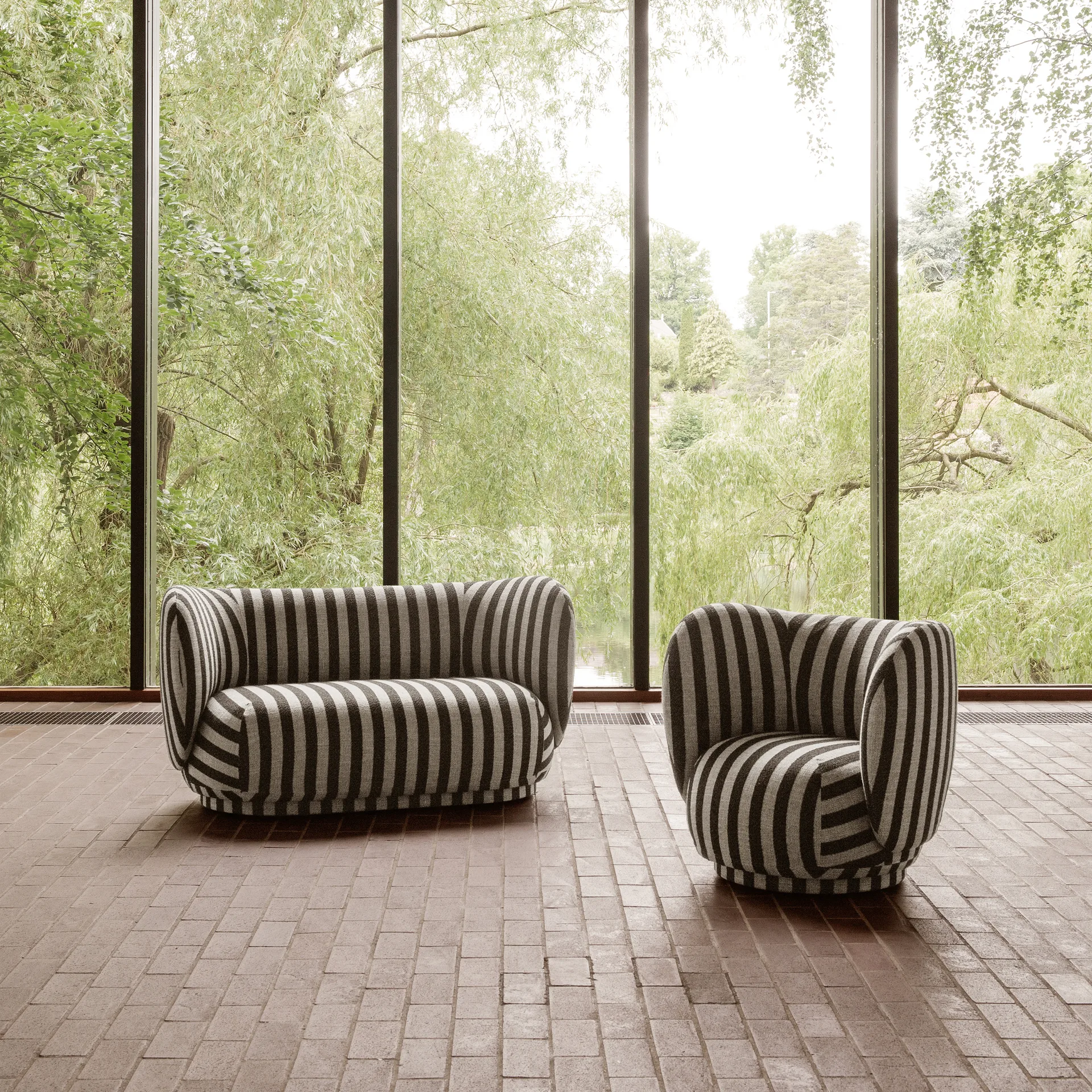 Rico 2-personers sofa, Louisiana Sand/Black Ferm Living