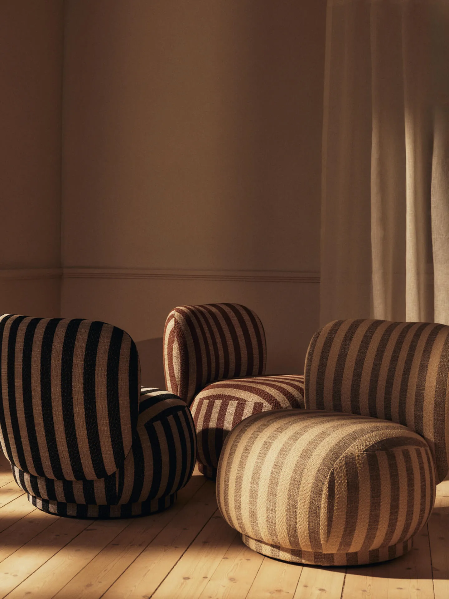 Rico lounge chair piccolo lænestol, Louisiana, Sand-off-white Ferm Living