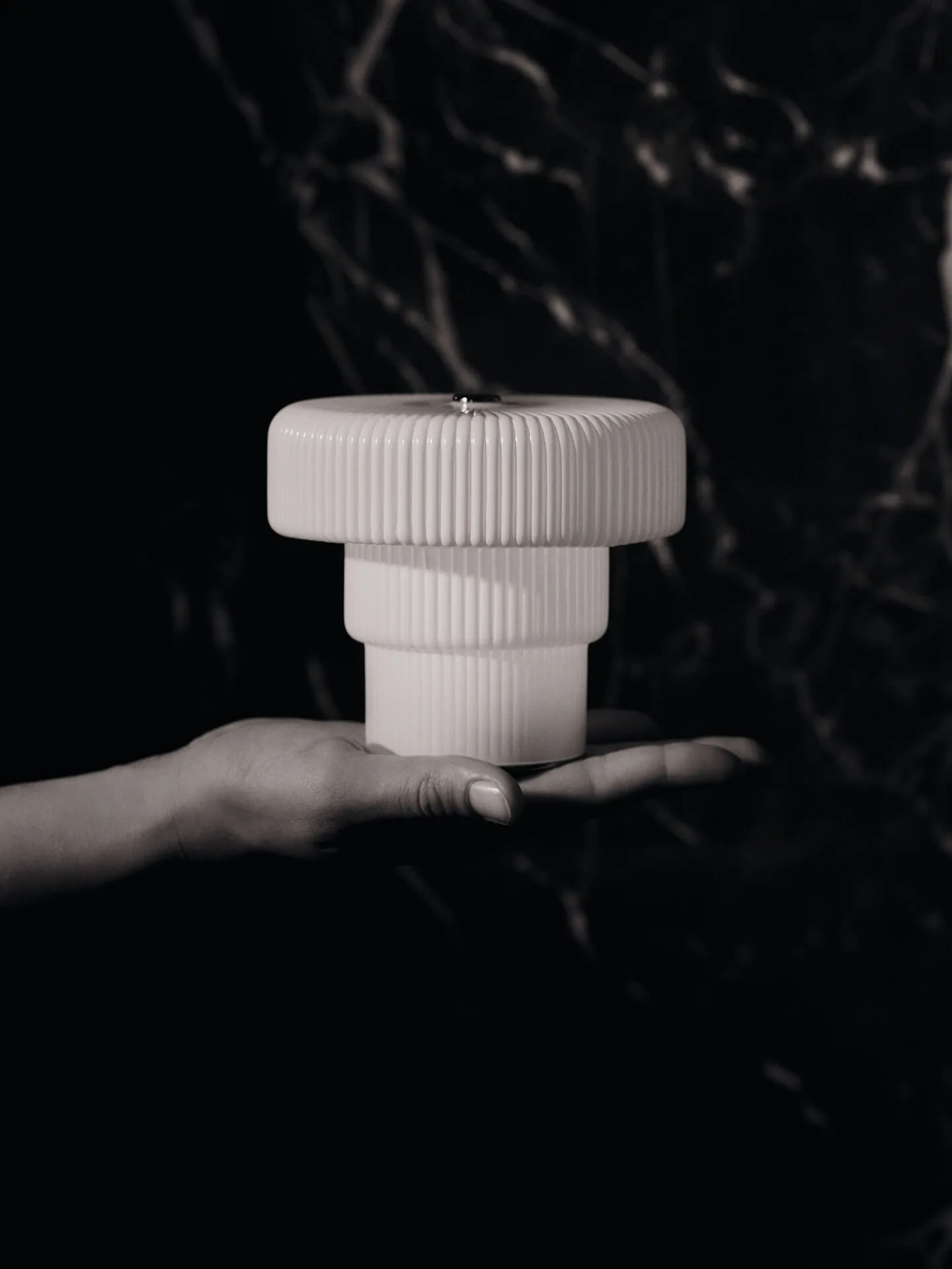 Ripple bærbar bordlampe 10 cm, White Ferm Living