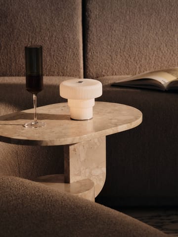 Ripple bærbar bordlampe 10 cm - White - Ferm Living