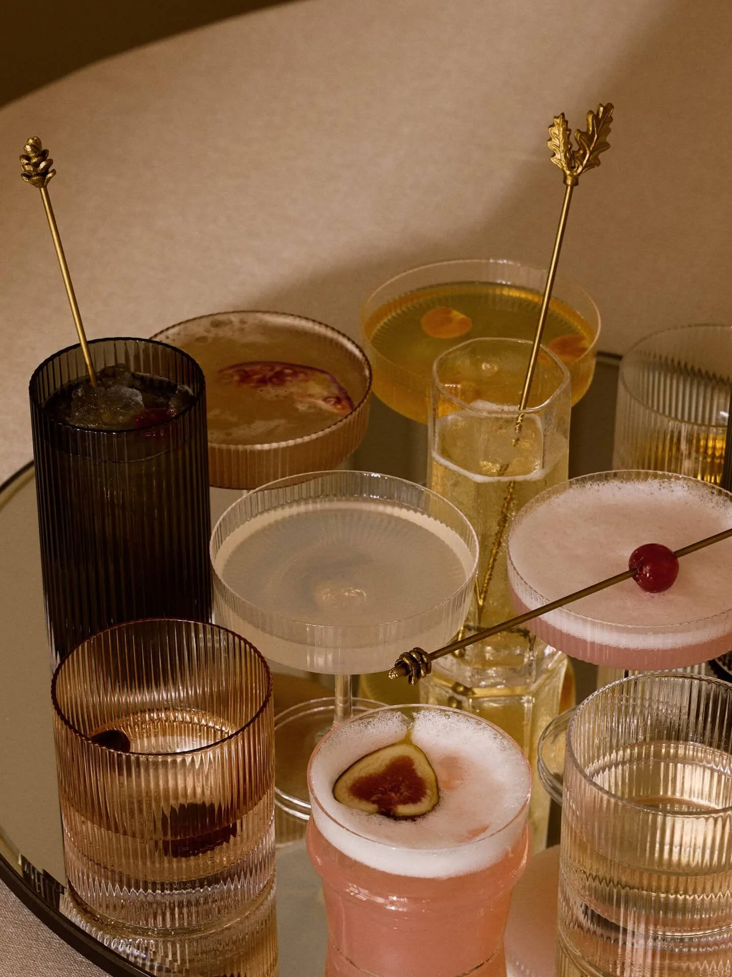 Ripple Highball glas 48 cl 2-pak, Smoked grey Ferm Living