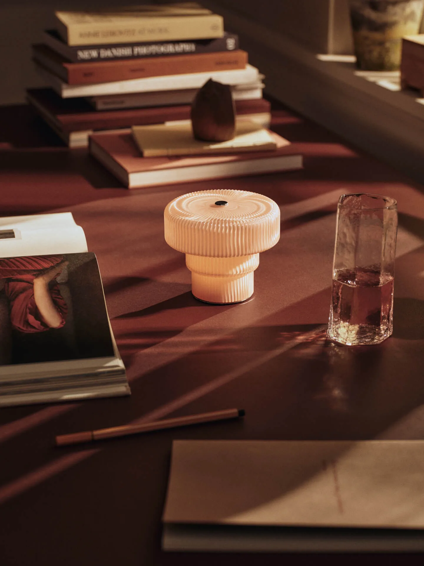 Ripple portable bordlampe 10 cm, Pale rose Ferm Living