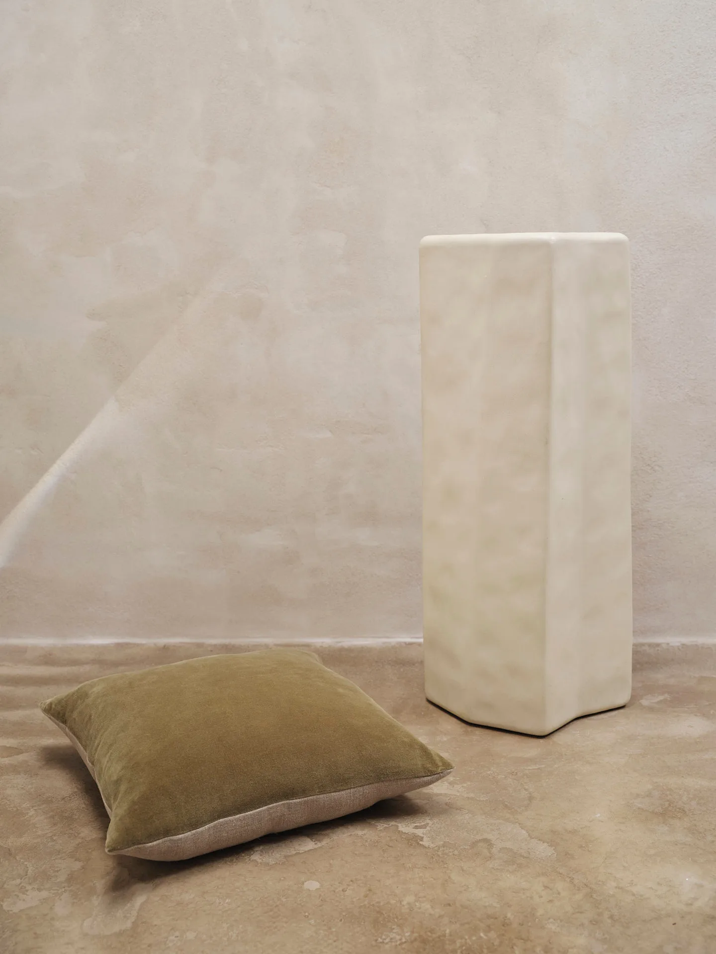 Senti pude 50x50 cm, Khaki Ferm Living