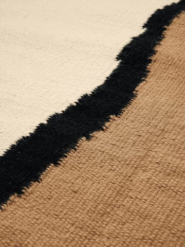 Soil Kelim tæppe - Dark sand-off white, 140x200 cm - Ferm Living