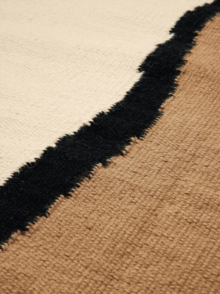 Soil Kelim tæppe, Dark sand-off white, 140x200 cm Ferm Living