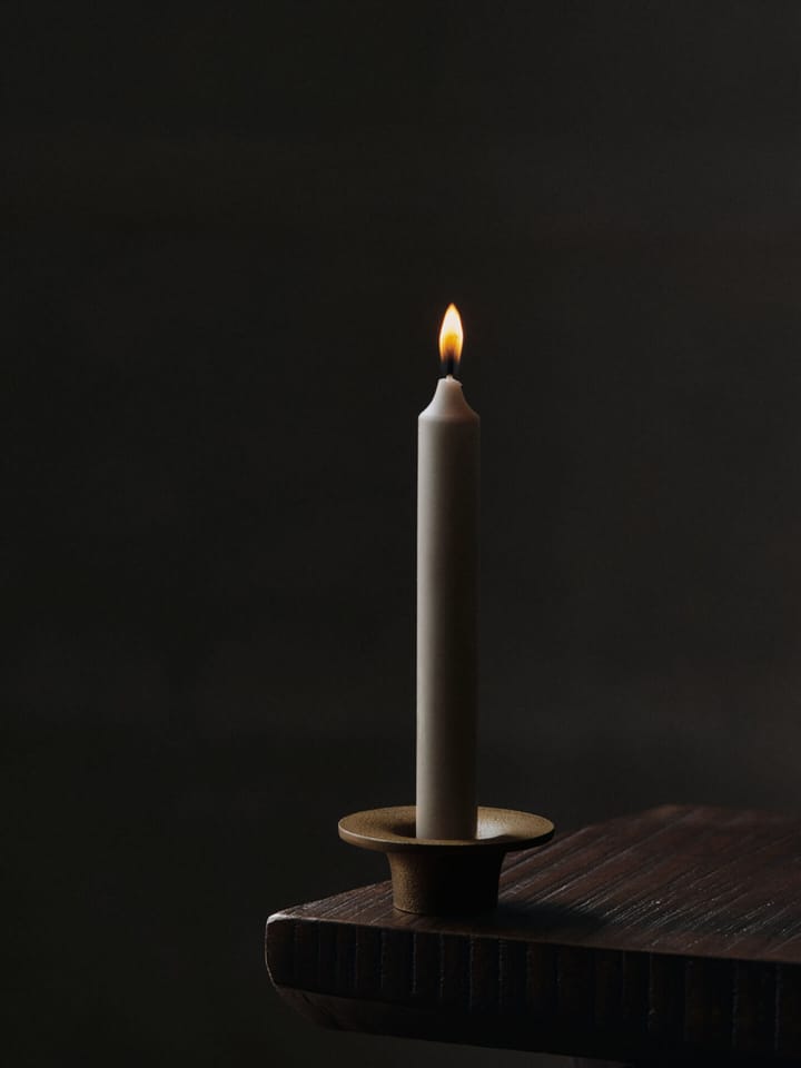 Soothe lysestage Ø8 cm, Brass Finish Ferm Living