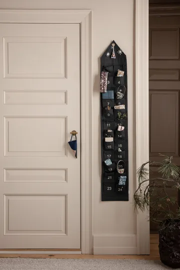 Star julekalender hus 150 cm - Dark green - Ferm Living