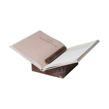 Tvara bogstøtte - Rosso levanto, 22x22 cm - Ferm Living