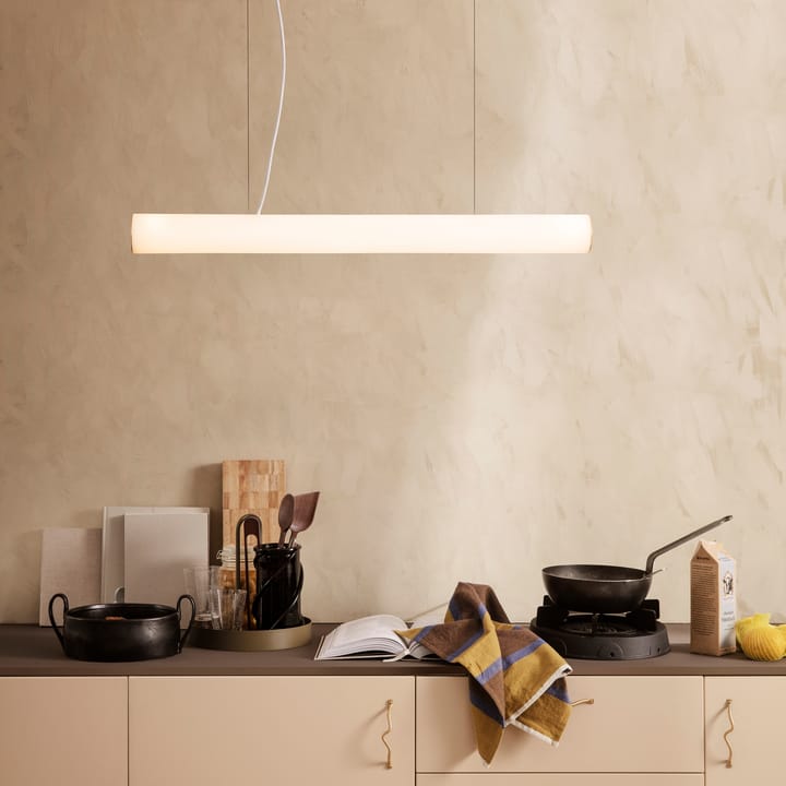 Vuelta pendel 100 cm, Hvid/Messing Ferm Living