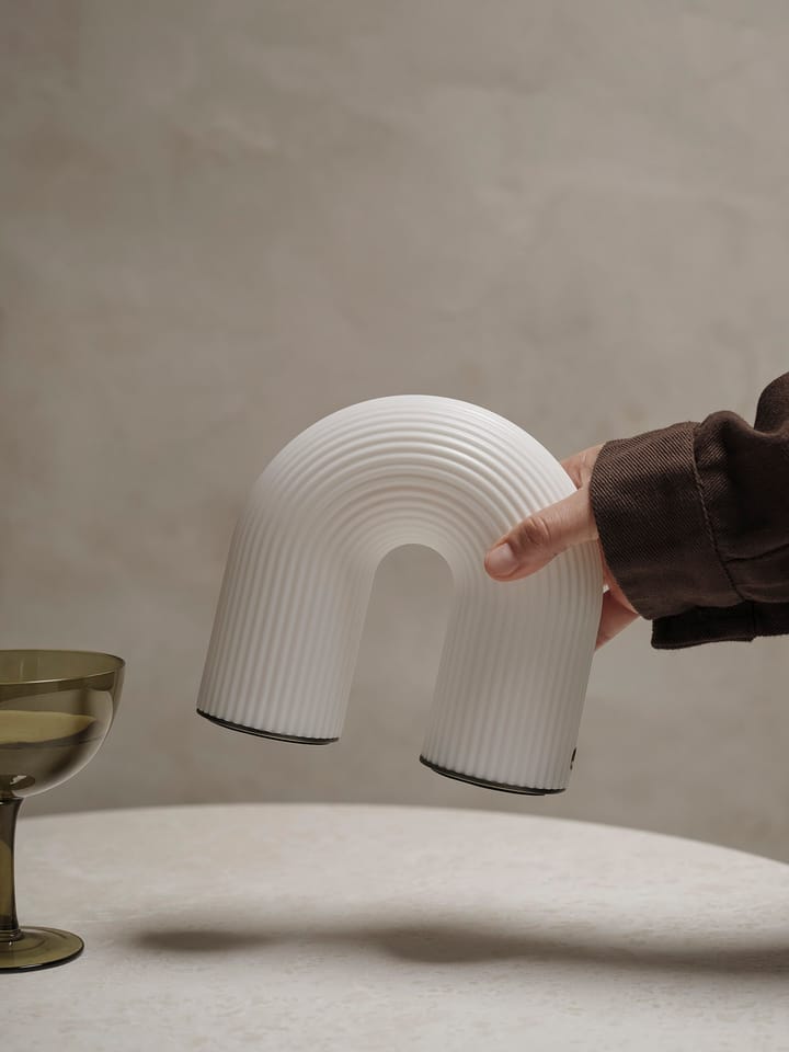 Vuelta portable bordlampe, White Ferm Living