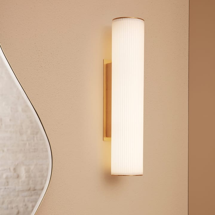 Vuelta væglampe 40 cm, Hvid/Messing Ferm Living