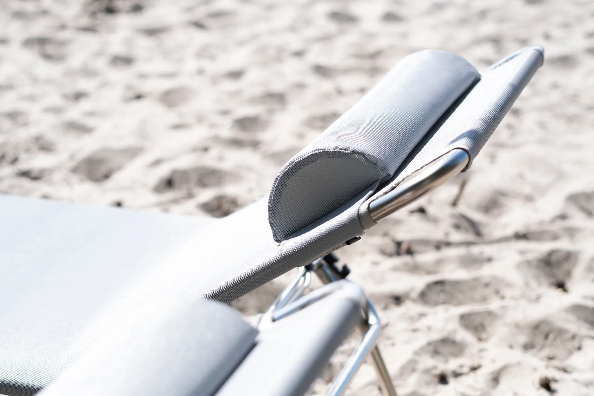 Amigo/Samba nakkepude, Textaline grey Fiam