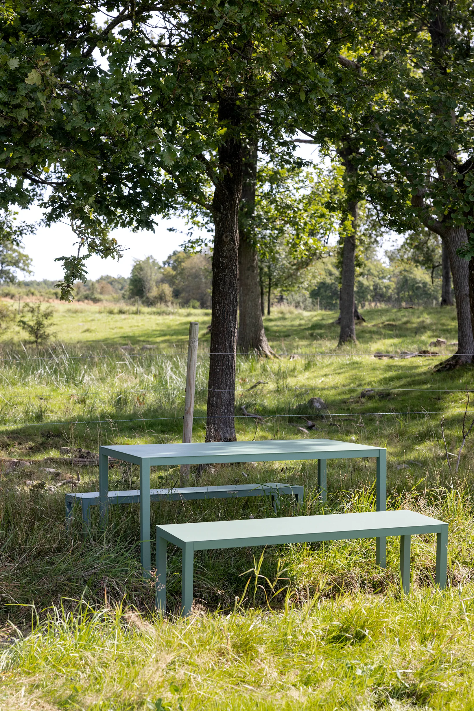 Aria bænk, Sage green Fiam