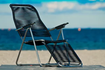 Spaghetti solseng med fodstøtte - Sort - Fiam