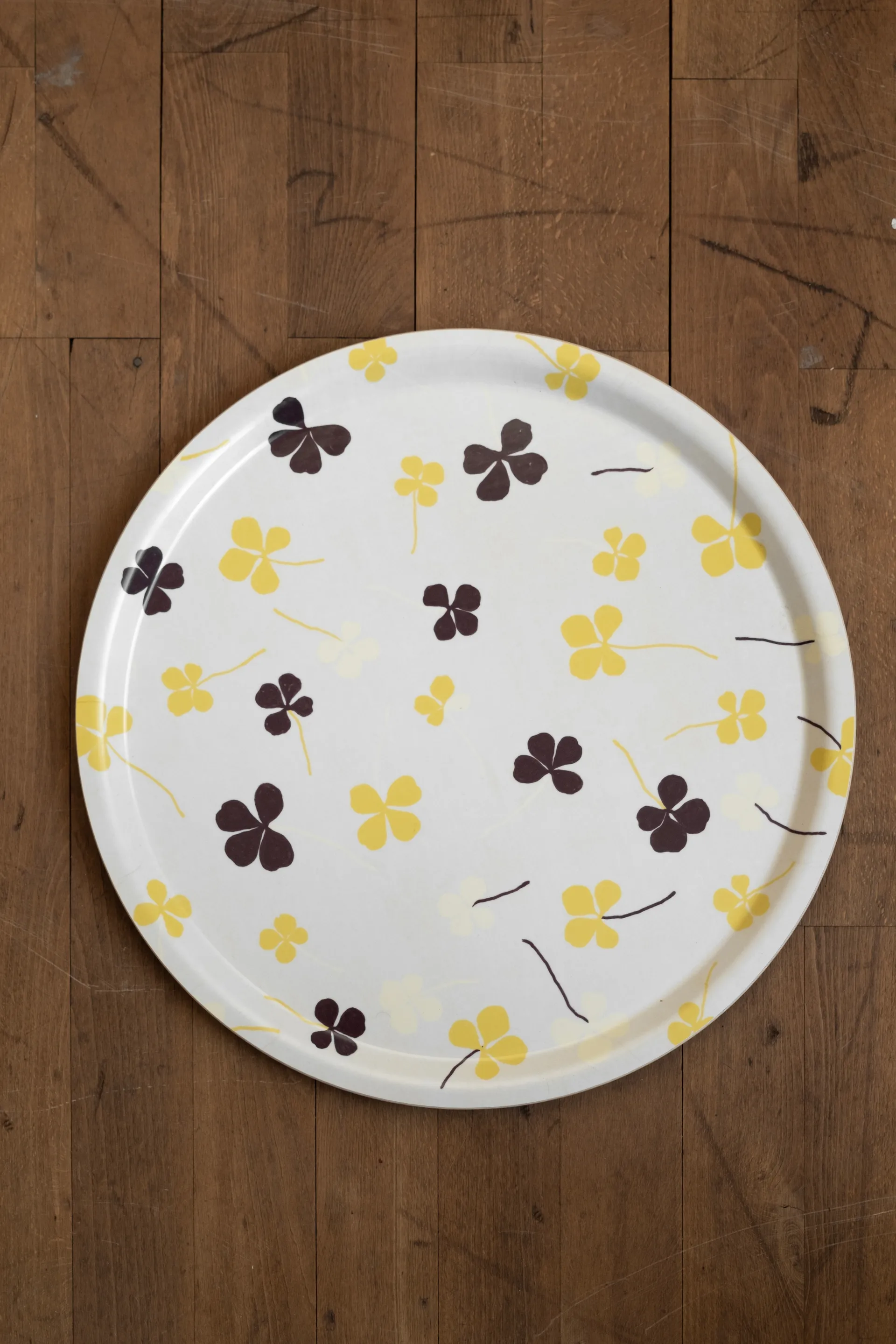Clover bakke Ø38 cm, White-yellow Fine Little Day