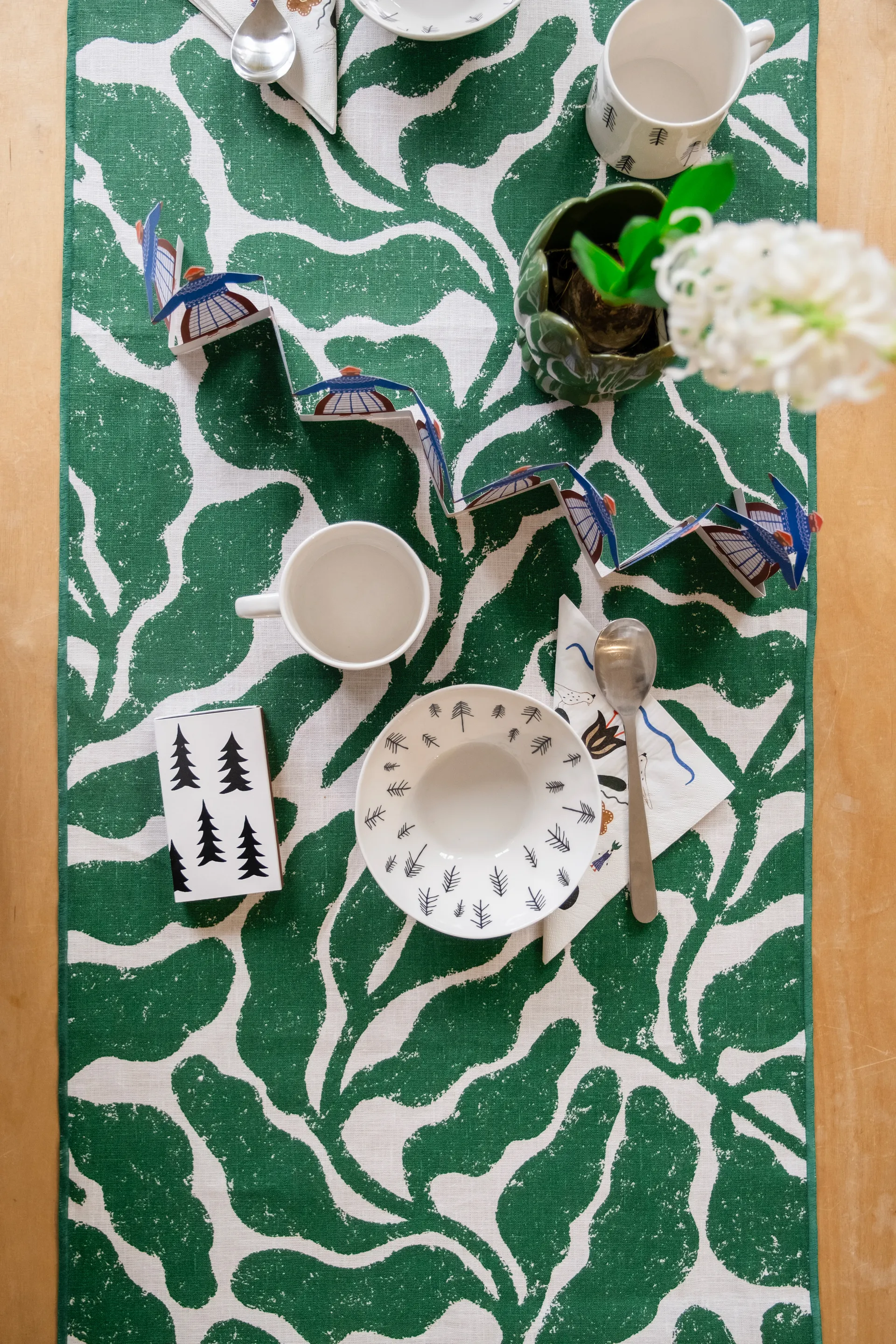 Leaves løber, Green, 45x180 cm Fine Little Day
