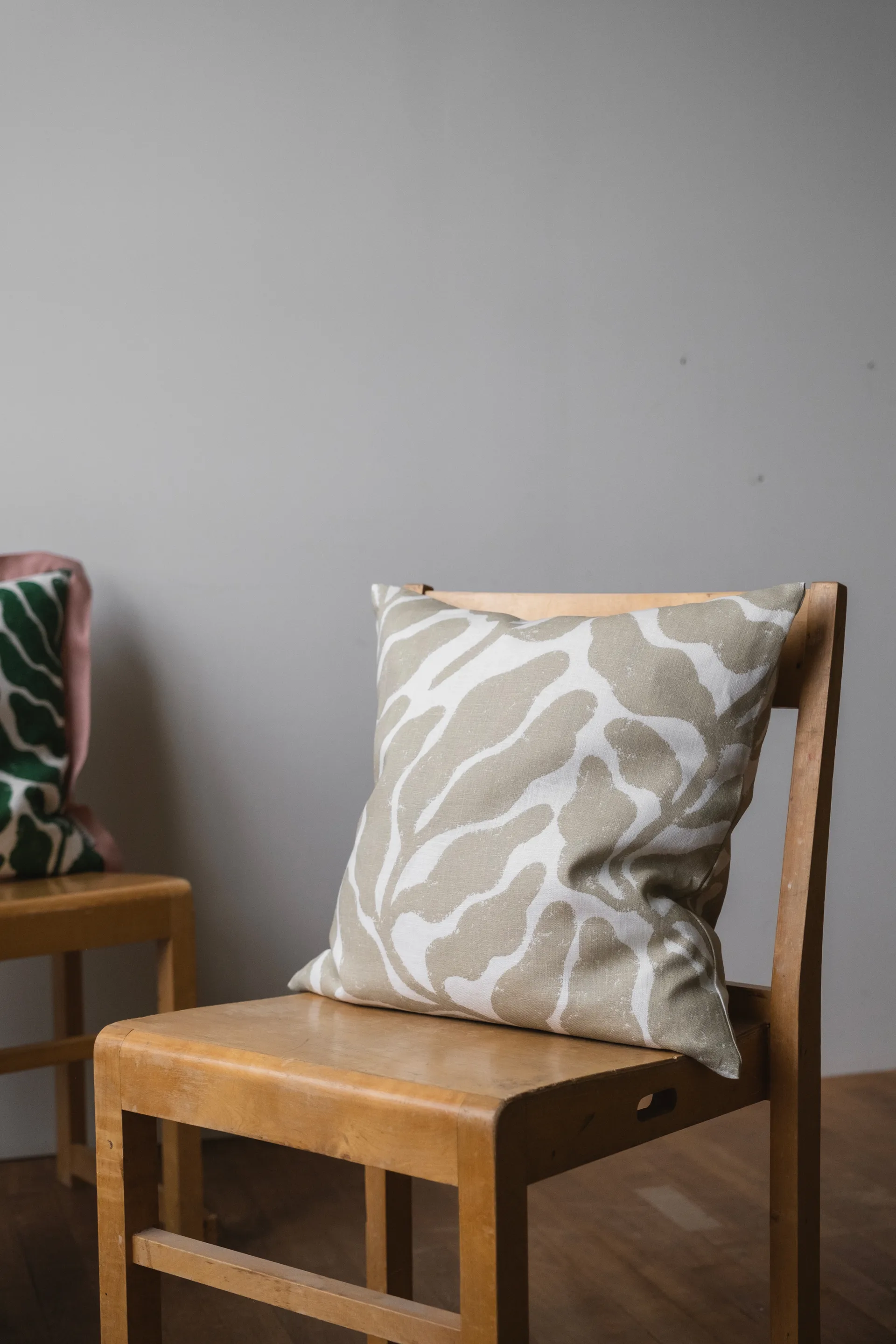 Leaves pudebetræk 48x48 cm, Sand Fine Little Day