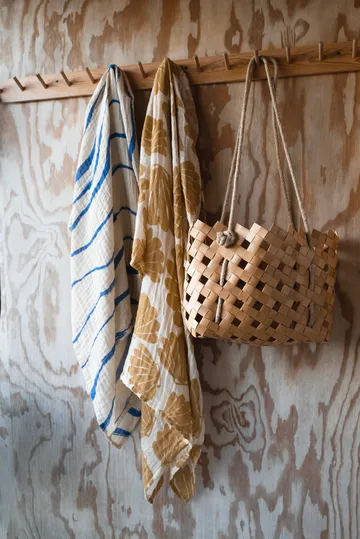 Snäcka musselintæppe 120x120 cm - Sand - Fine Little Day