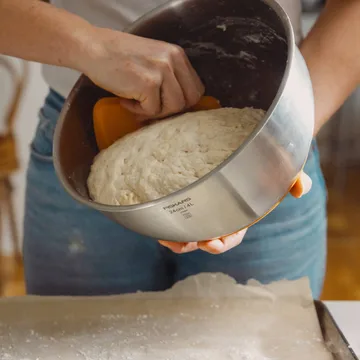 Functional Form bage-skål - Rustfrit stål, 4 L - Fiskars