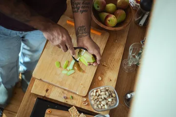 Functional Form kartoffelskræller - Sort, grøntsagsskræller, Y-formet - Fiskars