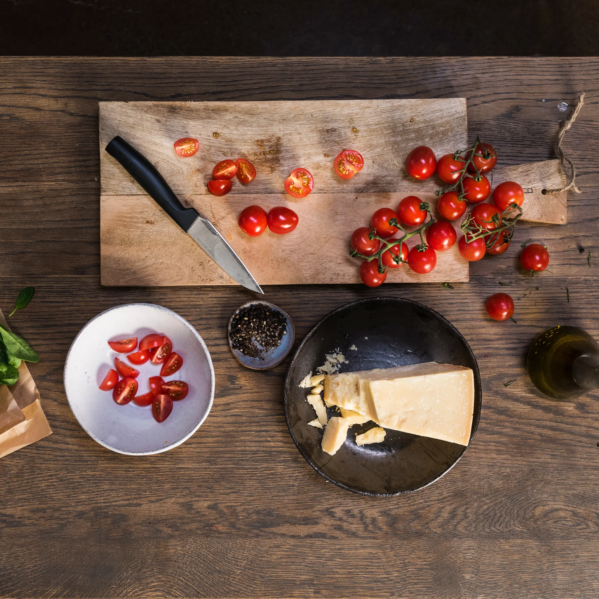 Hard Edge grøntsagskniv 11 cm, Rustfrit stål Fiskars