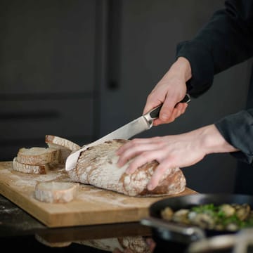 Royal brødkniv - 23 cm - Fiskars