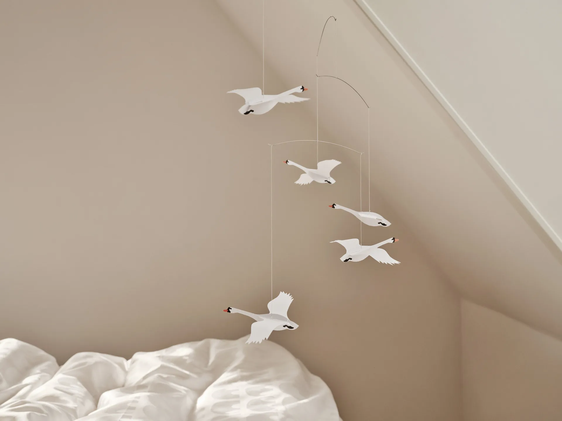 Scandinavian swans uro, multi Flensted Mobiles