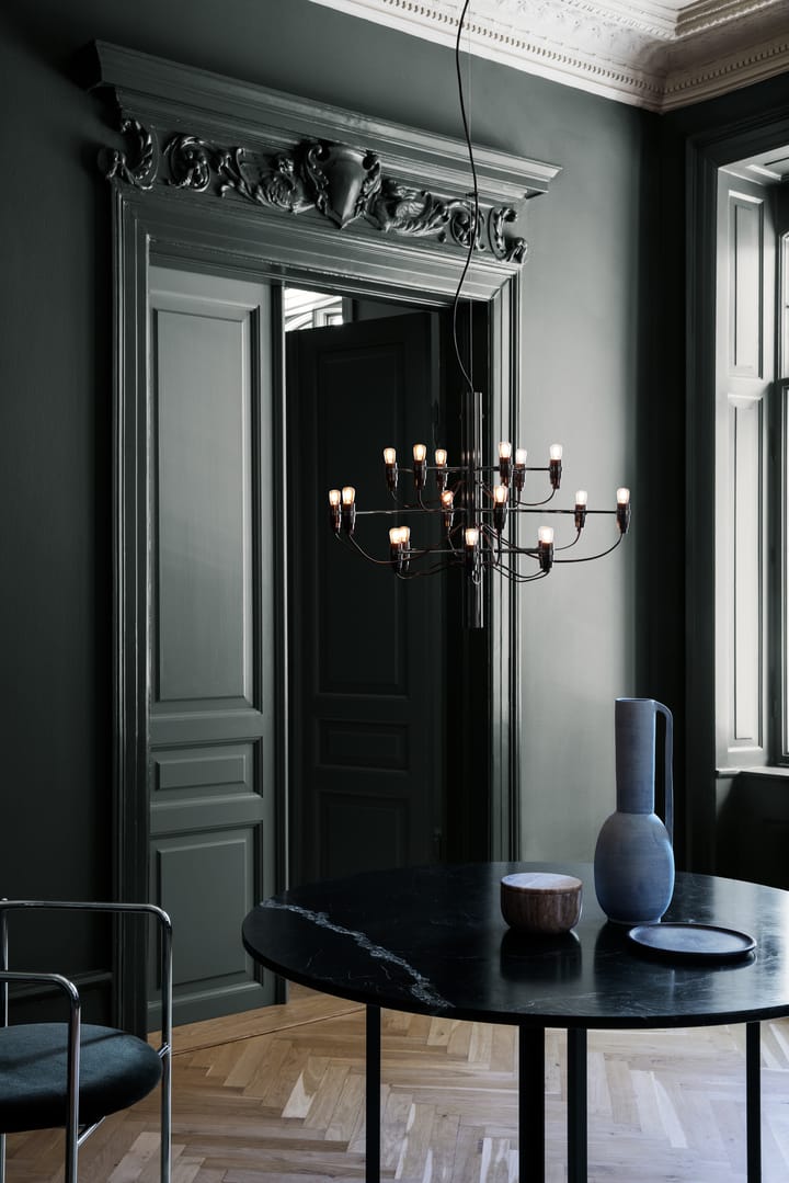 2097 Sarfatti lysekrone, Mat sort 18 lamper Flos
