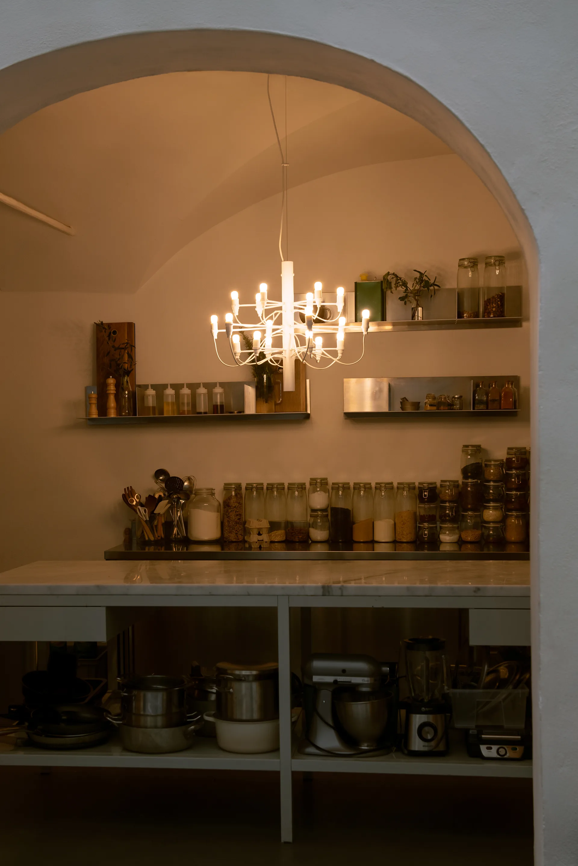 2097 Sarfatti lysekrone, Matthvid 18 lamper Flos