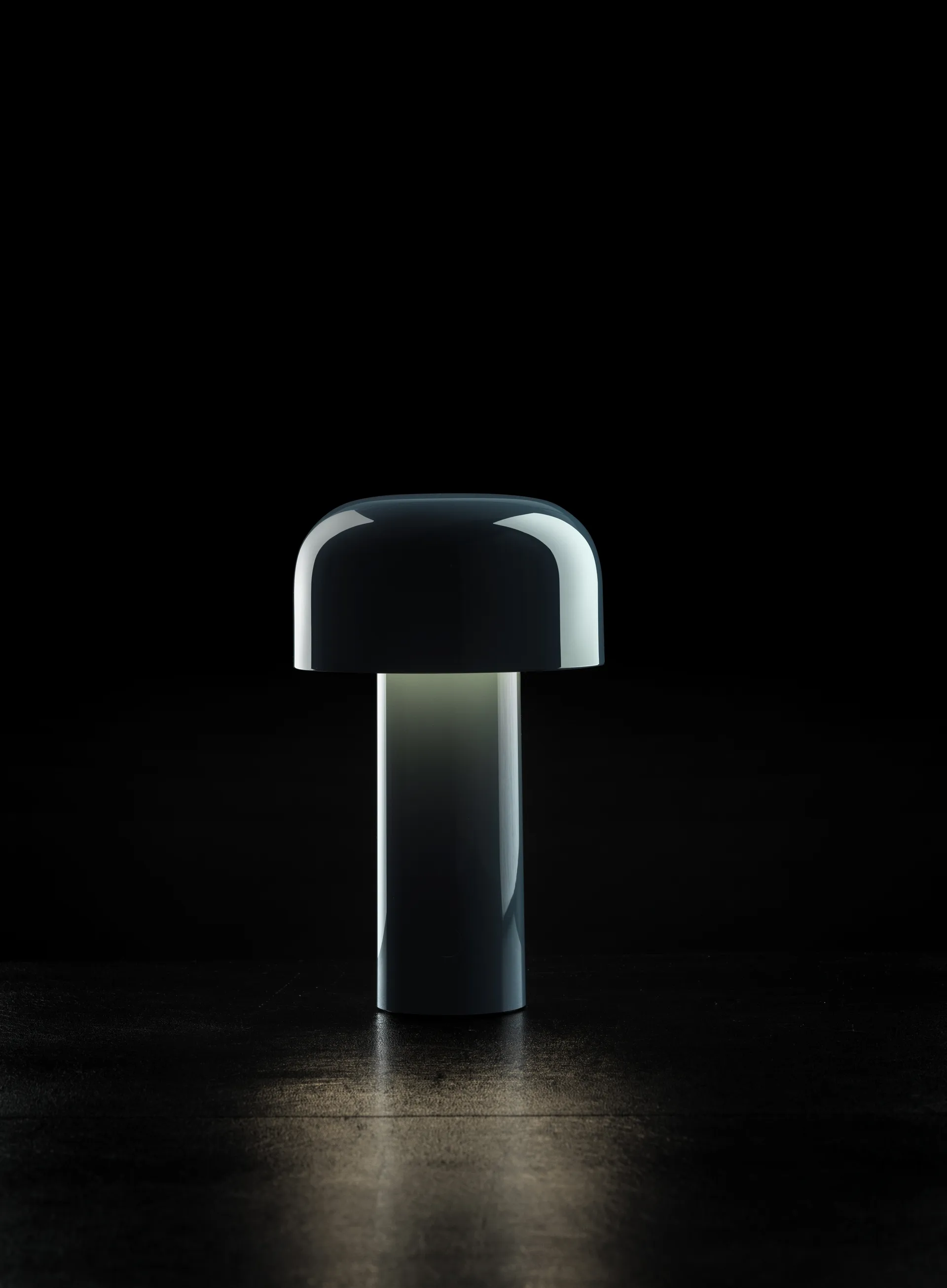 Bellhop portabel bordlampe, Blue grey, IP54 (indendørs/udendørs) Flos