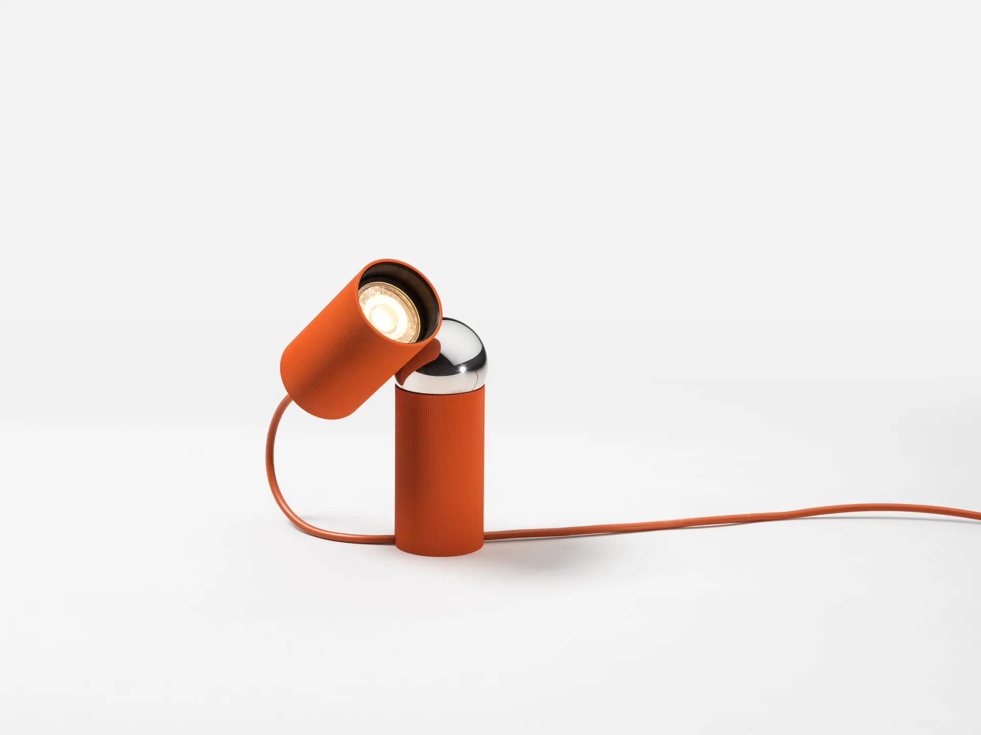 Bilboquet bordlampe, Tomato Flos