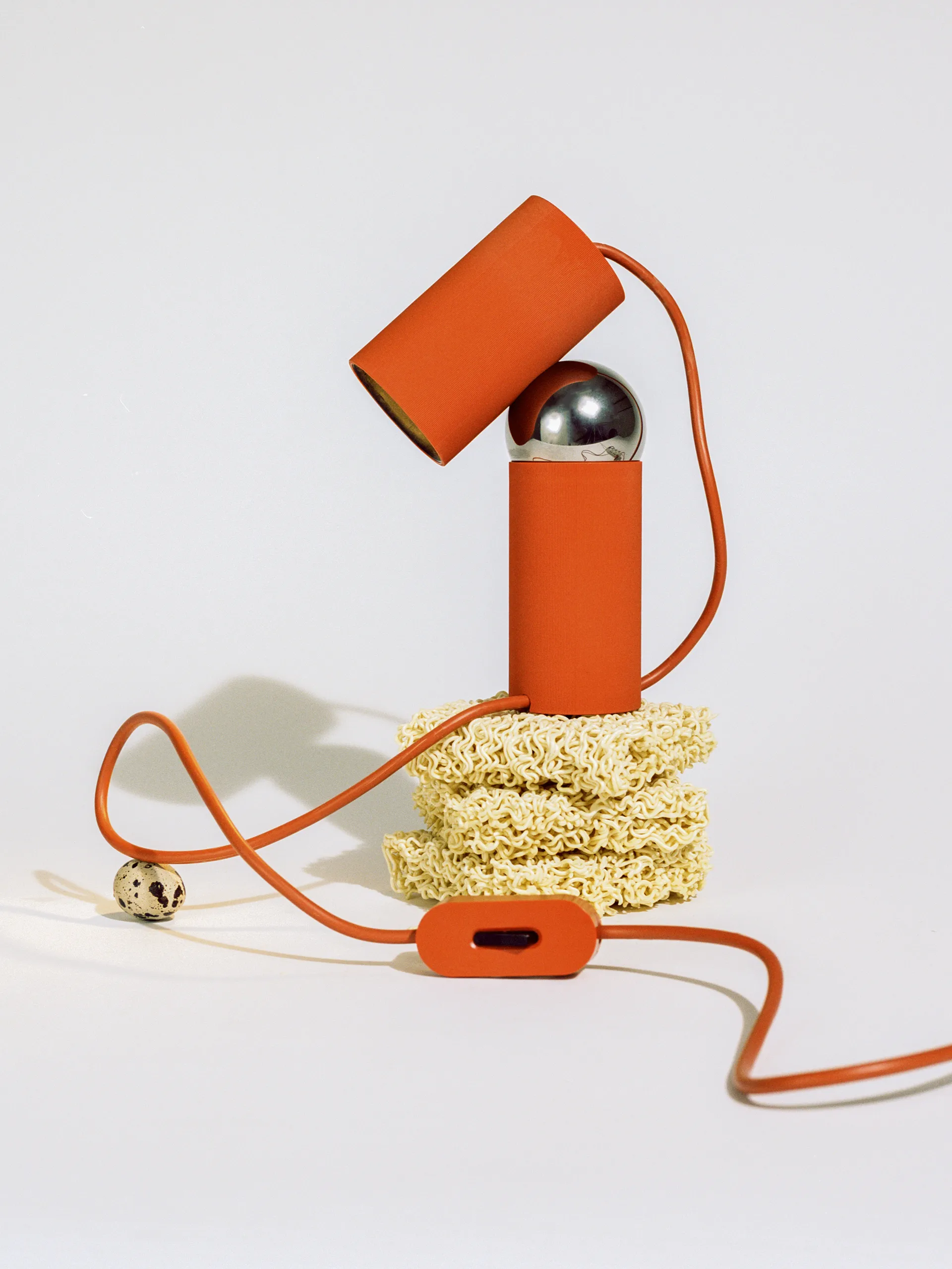 Bilboquet bordlampe, Tomato Flos