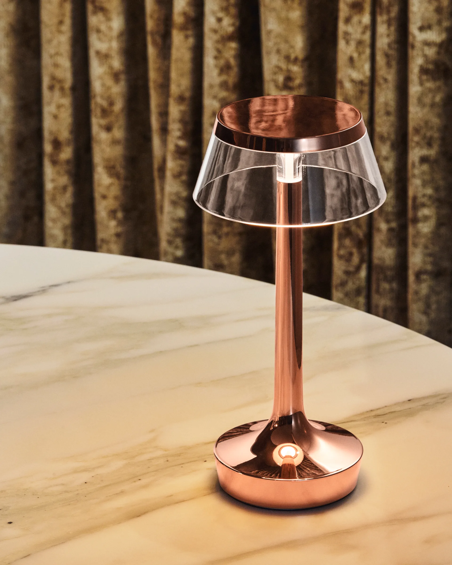 Bon Jour Unplugged bordlampe, Copper Flos