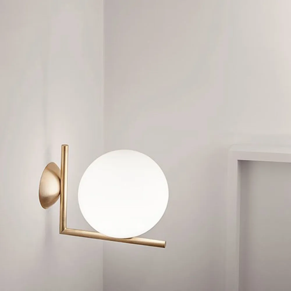 IC lights C/W1 væglampe, Krom-opal Flos