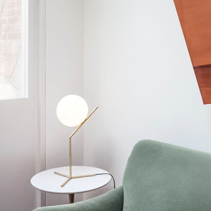 IC Lights T1 High bordlampe, Krom-opal Flos