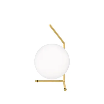 IC lights T1 low bordlampe - Børstet messing-opal - Flos