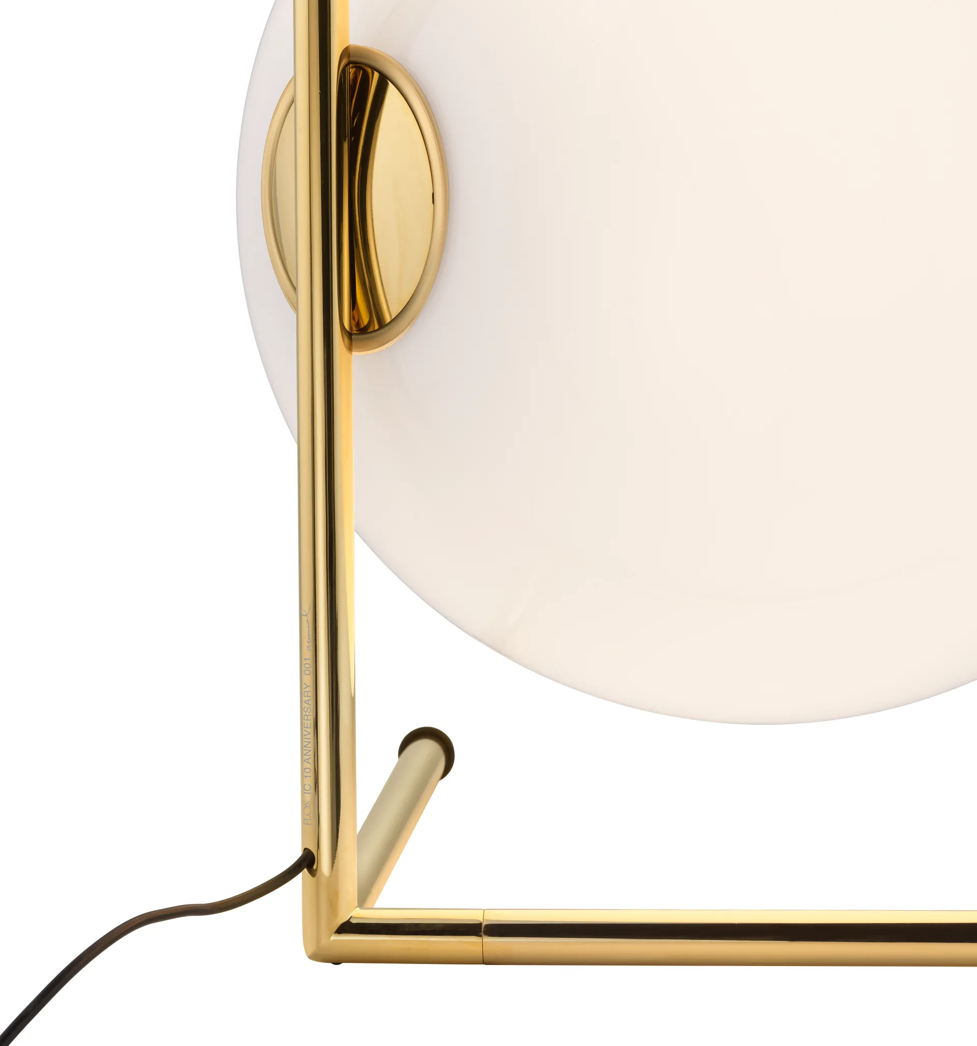 IC T3 bordlampe 52,4 cm, Gold Flos