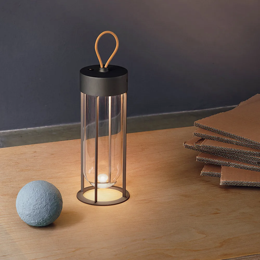 In Vitro bordlampe, Black, 2700 kelvin Flos