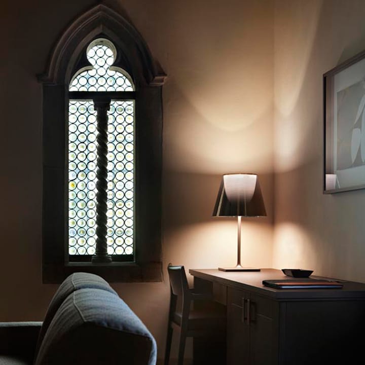 KTribe T2 bordlampe Flos