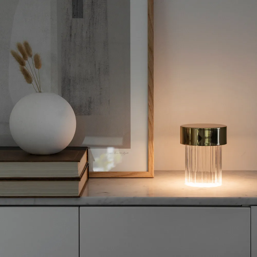 Last Order Fluted IP20 bordlampe Flos