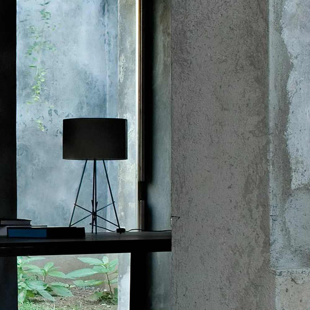 Ray T bordlampe, Sort-krom Flos