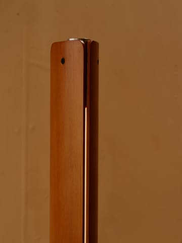 Seki-han gulvlampe 226 cm - Heat treatened ash-black metal - Flos