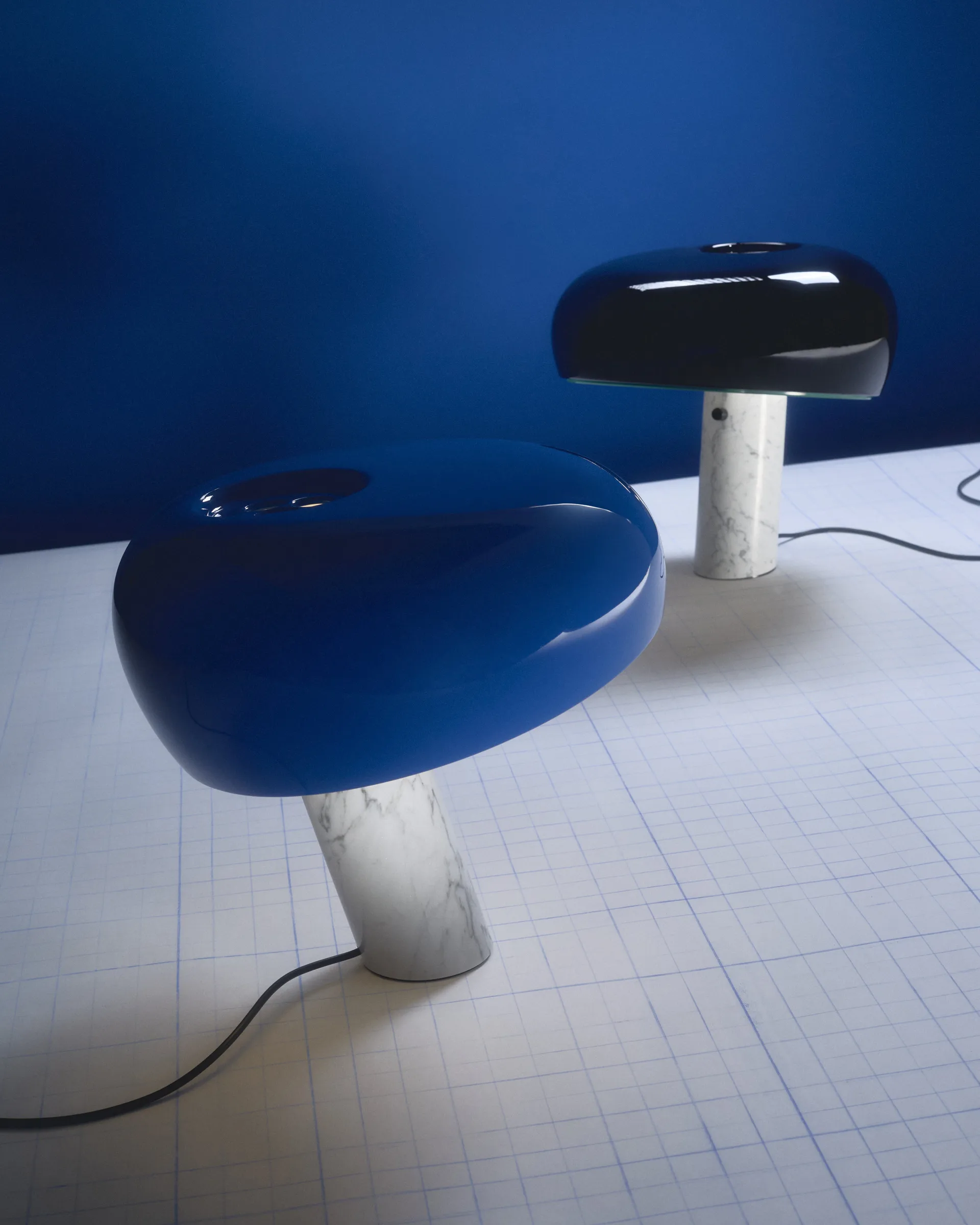 Snoopy bordlampe, Navy blue Flos