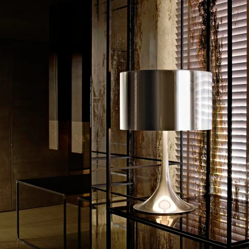 Spun Light T1 bordlampe, Hvid Flos