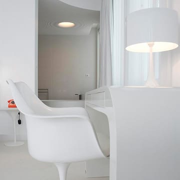 Spun Light T1 bordlampe - Sort - Flos