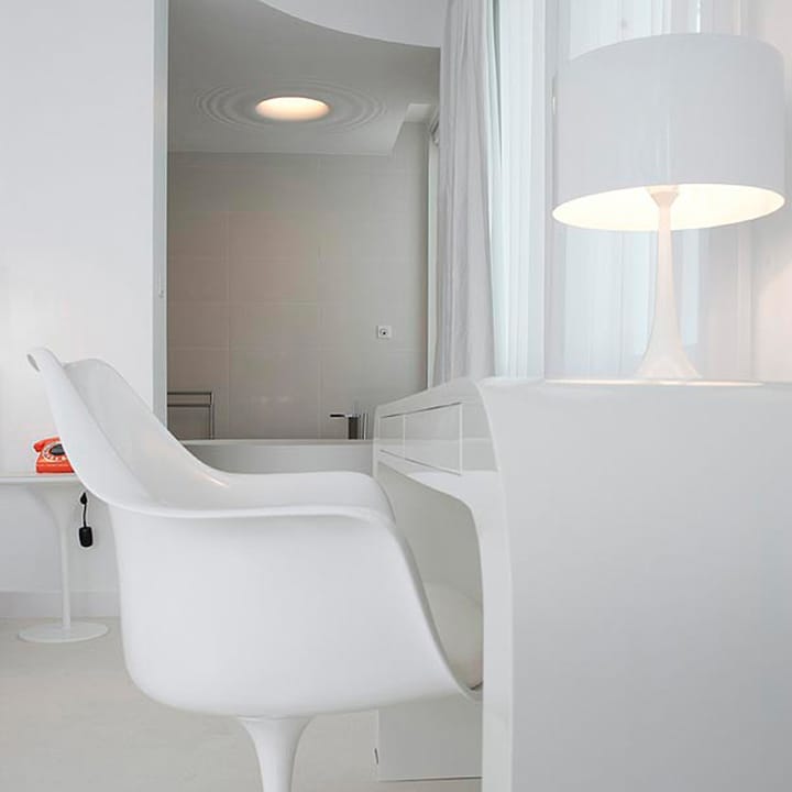 Spun Light T1 bordlampe, Sort Flos