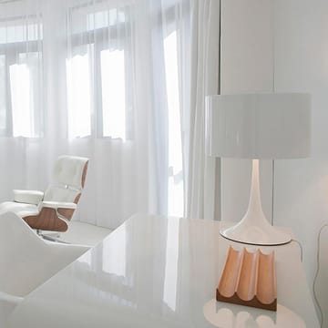Spun Light T1 bordlampe - Sort - Flos